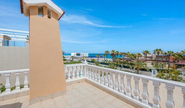 Sprzedaż - Willa - Torrevieja - La Mata
