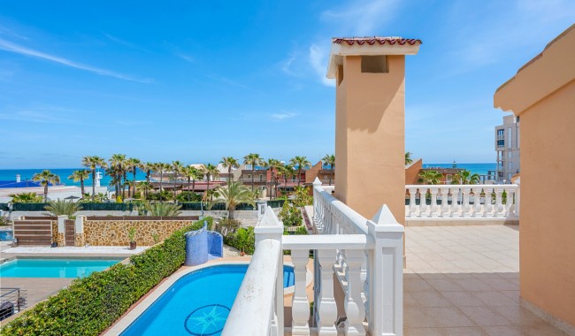 Sprzedaż - Willa - Torrevieja - La Mata