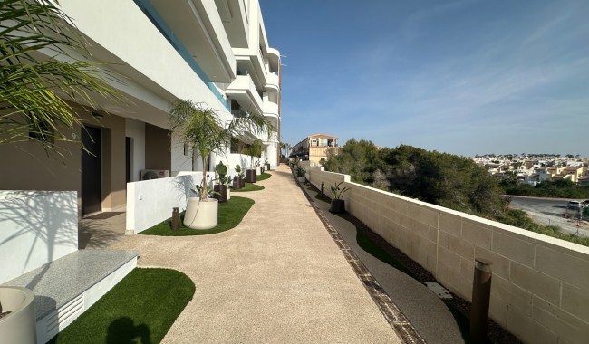 Resale - Apartment - Orihuela Costa - Playa Flamenca