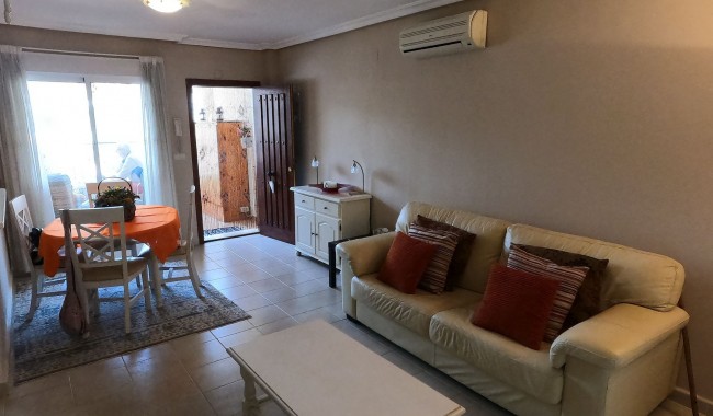 Sprzedaż - Apartament - Jacarilla