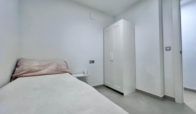 Resale - Apartment - Torrevieja