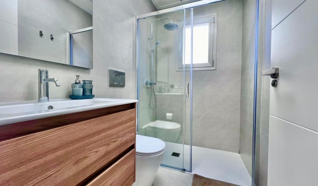 Resale - Apartment - Torrevieja