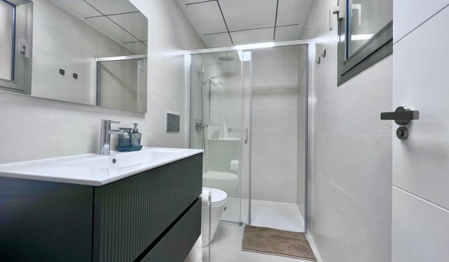 Resale - Apartment - Torrevieja