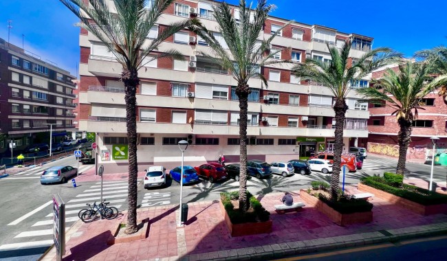 Resale - Apartment - Torrevieja