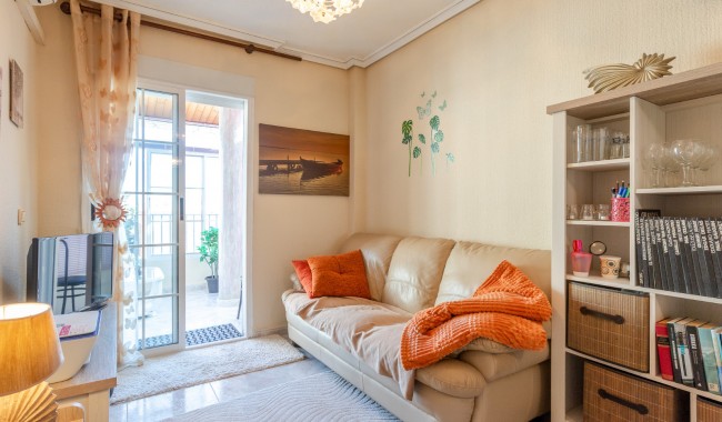Resale - Apartment - Torrevieja - Centro