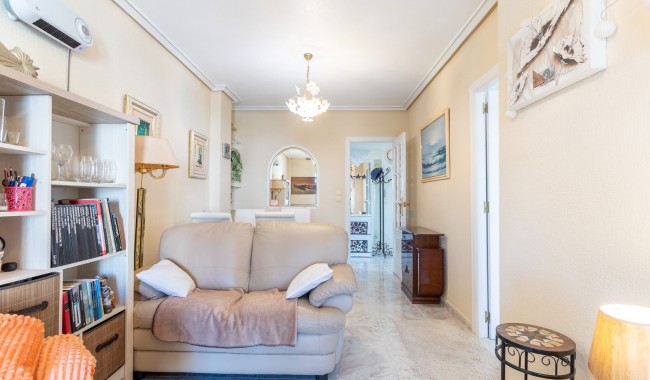 Resale - Apartment - Torrevieja - Centro