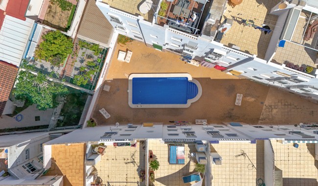 Resale - Apartment - Torrevieja - Centro