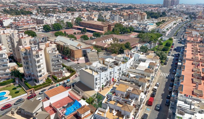Resale - Apartment - Torrevieja - Centro