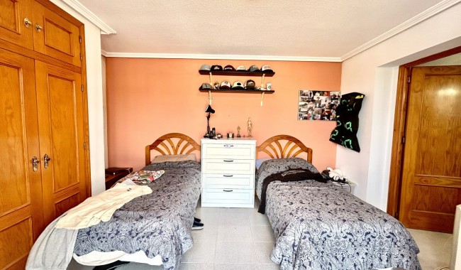 Sprzedaż - Willa - Orihuela costa - La Zenia