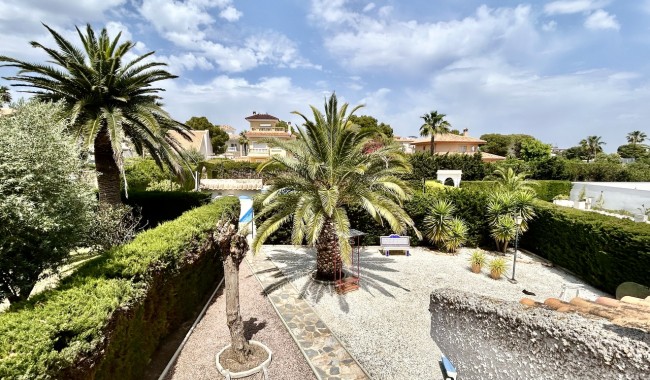 Sprzedaż - Willa - Orihuela costa - La Zenia