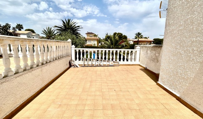 Sprzedaż - Willa - Orihuela costa - La Zenia