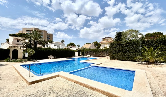 Sprzedaż - Willa - Orihuela costa - La Zenia