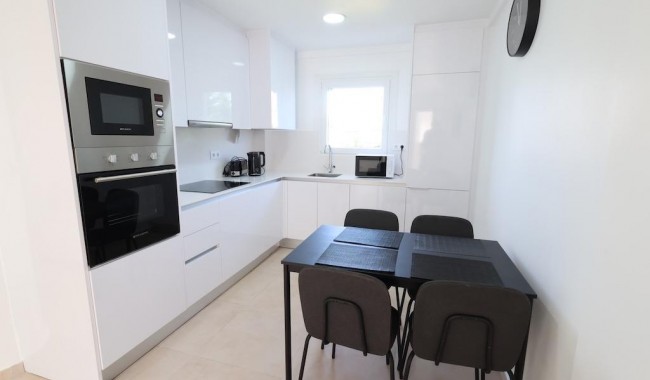 Resale - Bungalow - Orihuela Costa - La Zenia