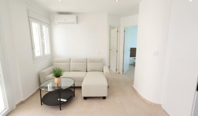 Resale - Bungalow - Orihuela Costa - La Zenia