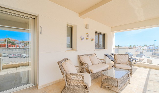 Resale - Apartment - Orihuela Costa - Los Dolses