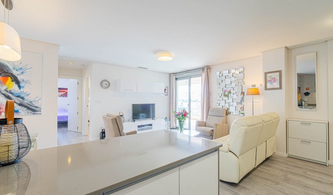 Resale - Apartment - Orihuela Costa - Los Dolses