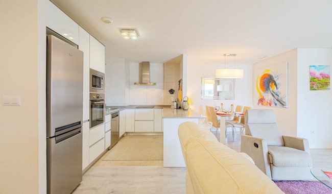 Resale - Apartment - Orihuela Costa - Los Dolses