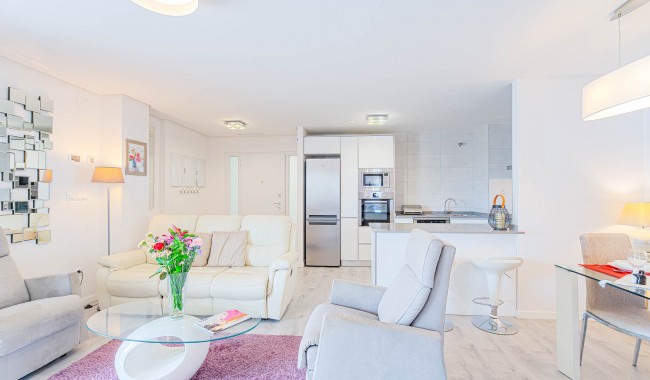 Resale - Apartment - Orihuela Costa - Los Dolses