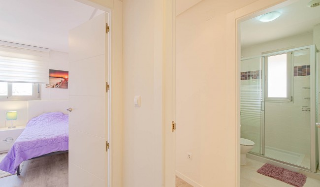 Resale - Apartment - Orihuela Costa - Los Dolses