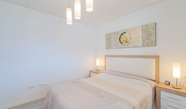 Resale - Apartment - Orihuela Costa - Los Dolses