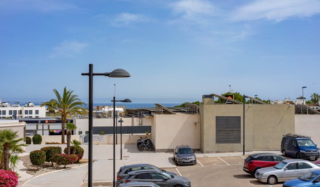 Resale - Apartment - Orihuela Costa - Los Dolses