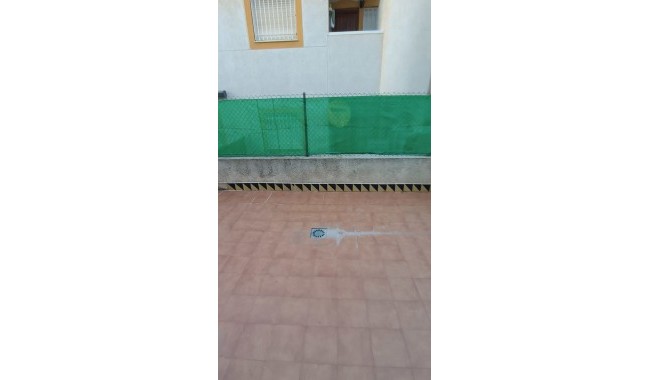 Resale - Bungalow - Guardamar - El Eden