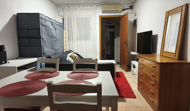 Resale - Bungalow - Guardamar - El Eden