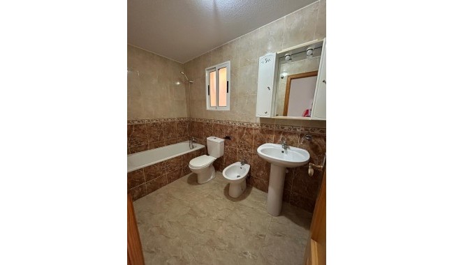 Sprzedaż - Apartament - Los Montesinos
