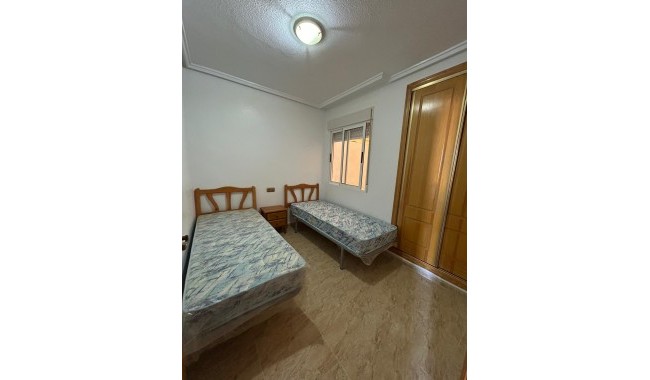 Sprzedaż - Apartament - Los Montesinos