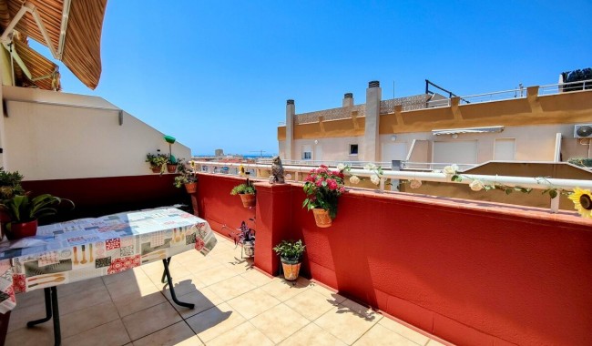 Resale - Apartment - Torrevieja - Playa del cura