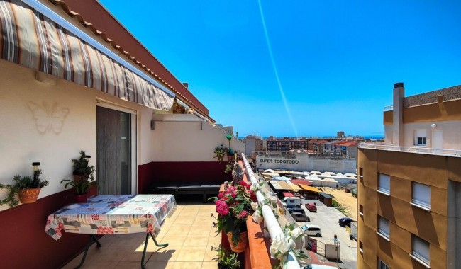 Resale - Apartment - Torrevieja - Playa del cura