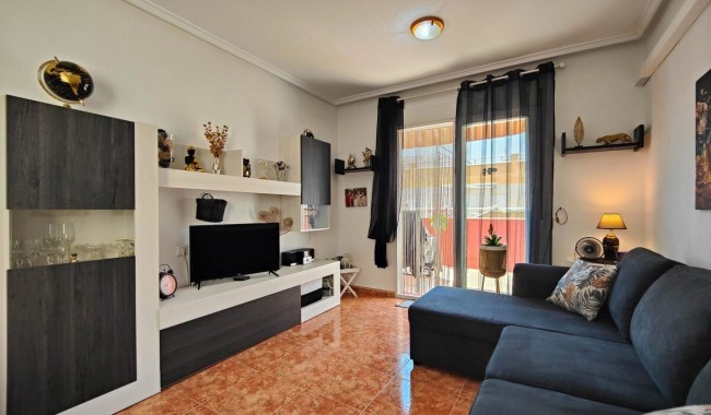 Resale - Apartment - Torrevieja - Playa del cura