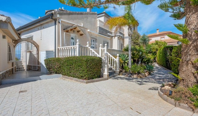 Resale - Villa - Ciudad Quesada/Rojales - La  Marquesa Golf