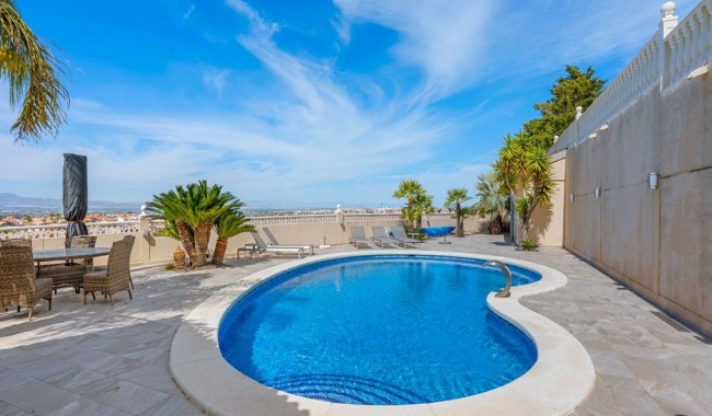 Resale - Villa - Ciudad Quesada/Rojales - La  Marquesa Golf