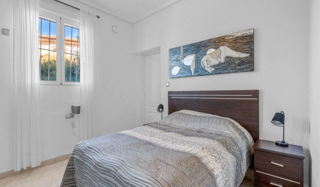 Resale - Villa - Ciudad Quesada/Rojales - La  Marquesa Golf