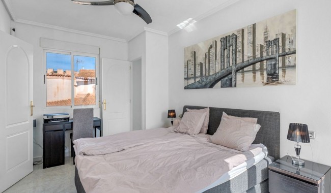Resale - Villa - Ciudad Quesada/Rojales - La  Marquesa Golf
