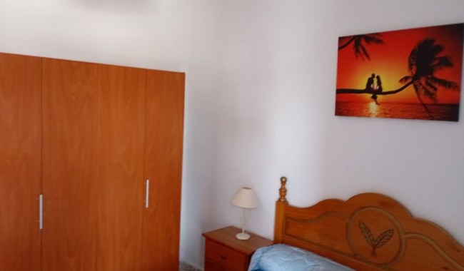 Resale - Townhouse - Daya Vieja