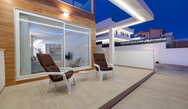 Nybyggnation - Villa - Torrevieja - Aguas Nuevas