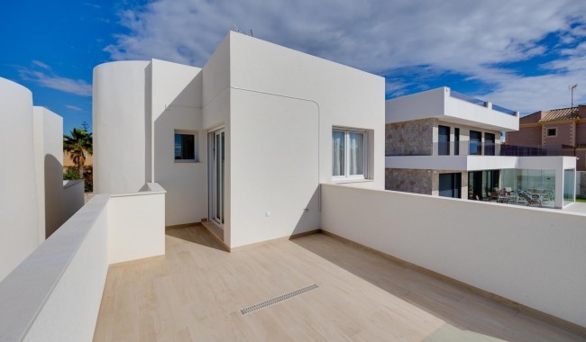 Nybyggnation - Villa - Torrevieja - Aguas Nuevas