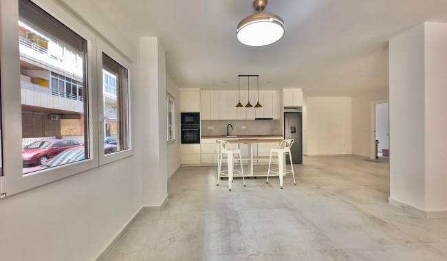 Sprzedaż - Apartament - Torrevieja - Acequion