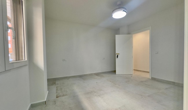 Sprzedaż - Apartament - Torrevieja - Acequion