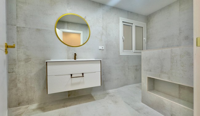 Sprzedaż - Apartament - Torrevieja - Acequion