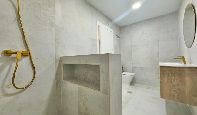 Sprzedaż - Apartament - Torrevieja - Acequion