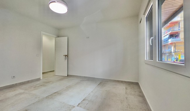 Sprzedaż - Apartament - Torrevieja - Acequion