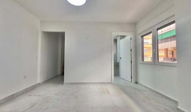 Sprzedaż - Apartament - Torrevieja - Acequion