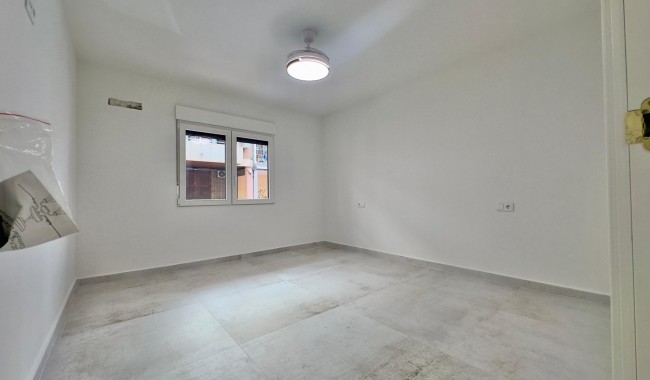 Sprzedaż - Apartament - Torrevieja - Acequion