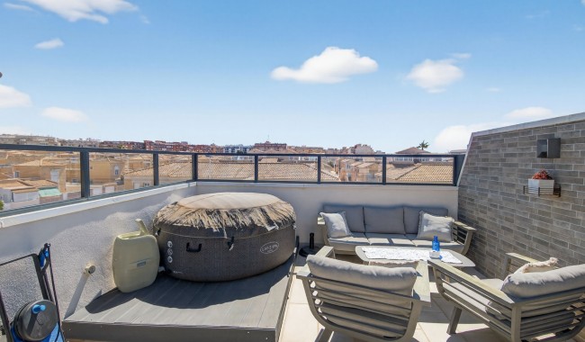 Sprzedaż - Apartament - Torrevieja - Aguas Nuevas
