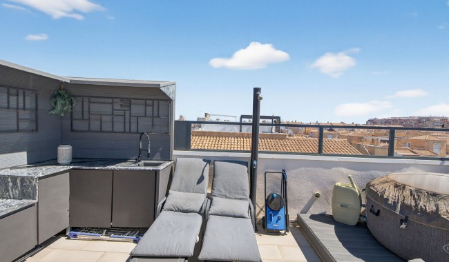 Sprzedaż - Apartament - Torrevieja - Aguas Nuevas