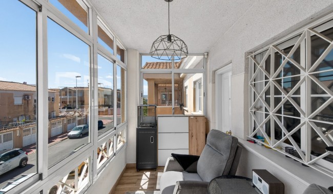 Sprzedaż - Apartament - Torrevieja - Aguas Nuevas