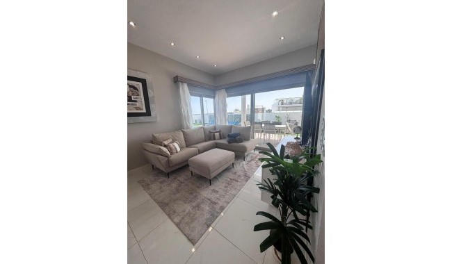 Segunda mano - Villa - Villamartín - Pau 8